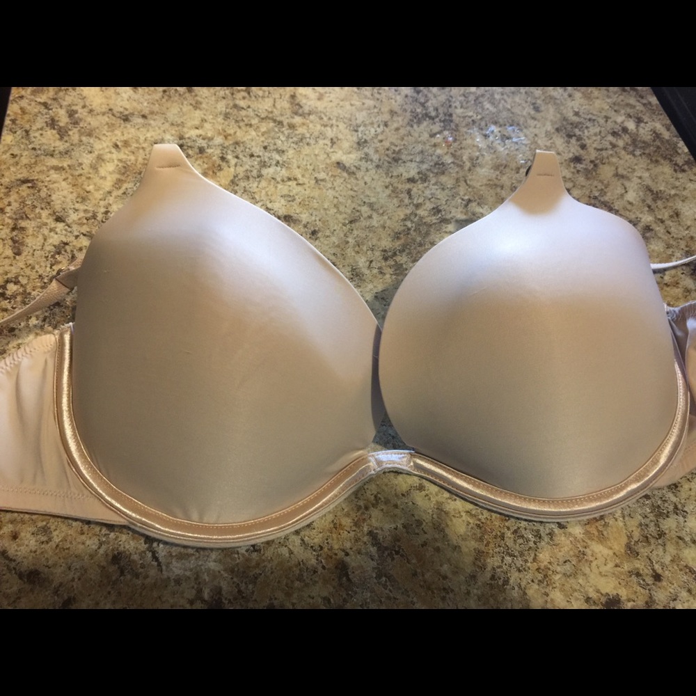 Nude bra